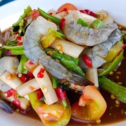 ตำสายบัว กุ้งสด