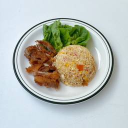 ข้าวผัด + ไก่ทอด