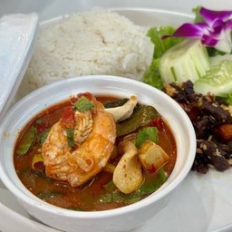 ข้าวต้มยำทะเล+เนื้อทอดกระเทียม+ไข่ข้นปู