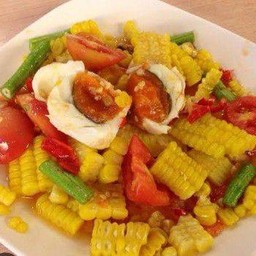 ตำข้าวโพดหมูยอ