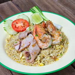 ข้าวผัดทะเล