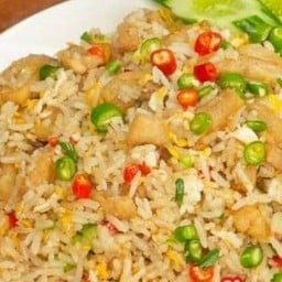 ข้าวผัดกากหมู