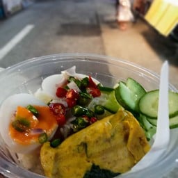 ครัวเพื่อนนาวี & ตำครกหงาย by DJ จอย