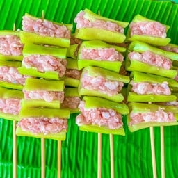 พริกหยวก (ยัดไส้หมูสับ)