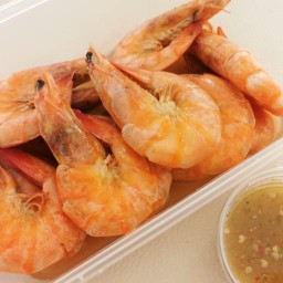 บ้านชายท่า ฝีมือคนเมืองเพชร