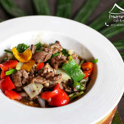 เนื้อผัดพริกไทยดำ