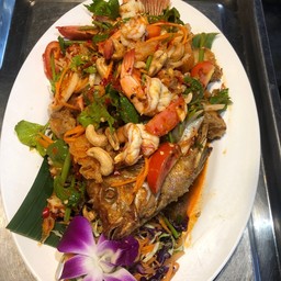 ปลาทับทิมทอดกรอบลุยทะเล