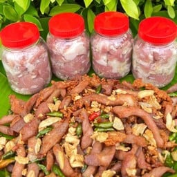 ส้มหมูชิ้น เจ้ติ๋ม