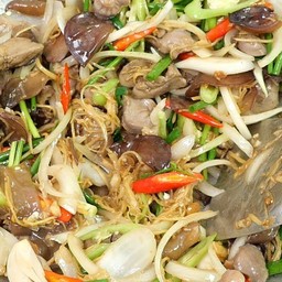 ผัดขิงเครื่องในไก่