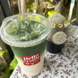 นมหมี ชาเขียวเย็น