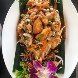 ปลาทับทิมลุยสวย