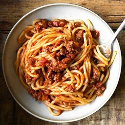 สปาเก็ตตี้โบโลเนสเนื้อ