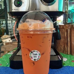 ชาไทยเย็น [ ใช้เครื่องชงกาแฟสด และใช้ชาตรามือ]