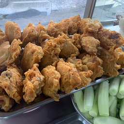 ไก่ทอดเปล่า ชิ้นละ
