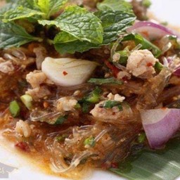 ลาบวุ้นเส้น