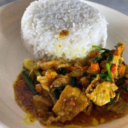 เนื้อผัดขมิ้น หอมเครื่องเทศ