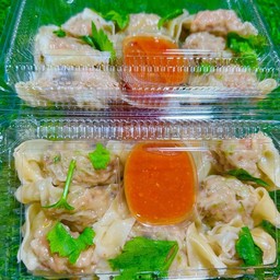 Authentic Pork Dumplings 10 Pieces