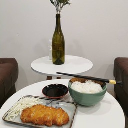 ข้าวหน้าหมูทงคัตสึ