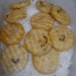 ข้าวหมูยอทอด