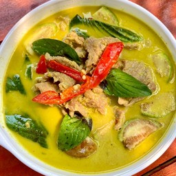 แกงเขียวหวานเนื้อ