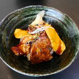 ข้าวหน้าตับห่านปลาไหล