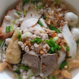เกาเหลาหมูน้ำใส