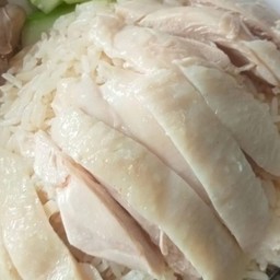 ข้าวมันไก่ ฮั้งเพียว หน้าโรงเรียนอำนาจเจริญ