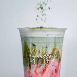 STRAWBERRY MATCHA