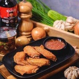 ปีกไก่ทอดน้ำปลา ชุดเล็ก 5 ชิ้น