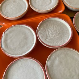 ขนมถ้วยใบเตย คู่ละ20นะคะ