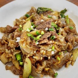 ผัดซีอิ้วหมูหมัก