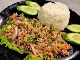 ข้าวลาบไก่