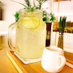 มะนาวเย็น