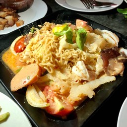 ยำรวมมิตร
