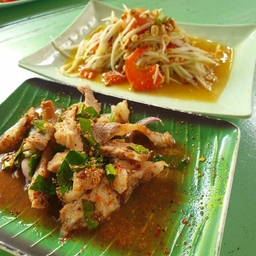 ข้าวราดน้ำตก