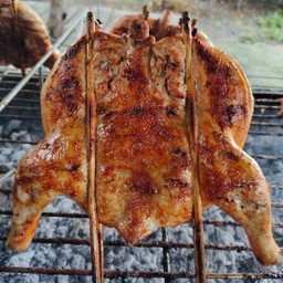 เอกภัทรไก่ย่างวิเชียรลาบก้อยต้มส้มตำรสเด็ด