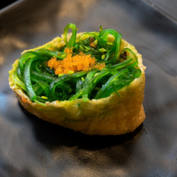 ซูชิ เต้าหู้ยำสาหร่าย