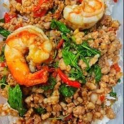 ข้าวกระเพราหมูสับ+กุ้ง