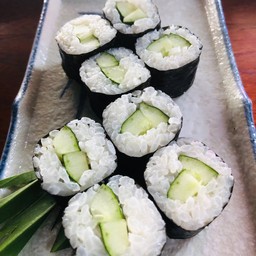Japanese Cucumber Maki