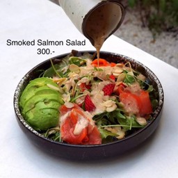 Smoked Salmon Salad - สลัดปลาแซลม่อน