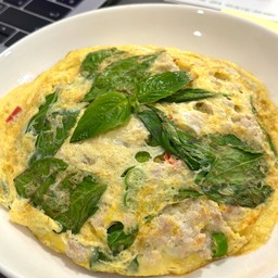 ไข่เจียวหมูสับโหระพา