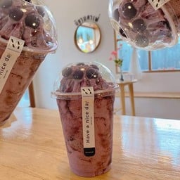 Blueberry Fresh Milk