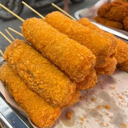 คอร์นดอกใส้กรอกชีส