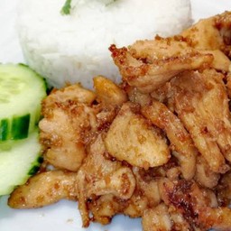 ข้าวไก่กระเทียม