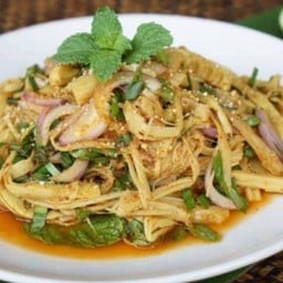 ส้มตำยกครกอ่าวนาง Somtam Yokclock