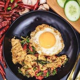 กะเพราอก-ไก่ชี้นราคาไม่รวมไข่ดาว