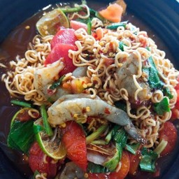 ตำมาม่ากุ้งสด