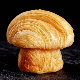 Croissant Cup