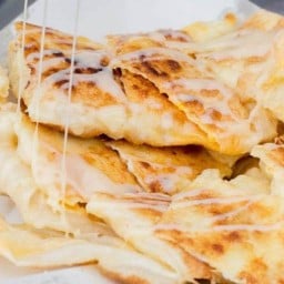 ครัวอาย-ฉ๊ะ ( حلال ) ใกล้คาเฟ่อเมซอนที่ใหญ่ที่สุดในภาคใต้ ถัดมาเป็นร้านรับฝากรถ