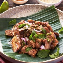 หมูน้ำตก
